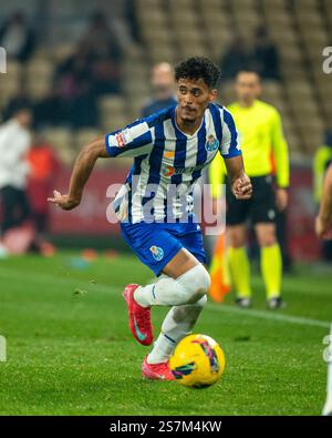 Barcelos, Guimaraes, Portogallo. 19 gennaio 2025. GONCALO BORGES visto in azione durante la Liga Portugal Betclic 2024/25 match tra Gil Vicente FC e FC Porto all'Estadio Cidade de Barcelos 19, gennaio 2025 a Barcelos, Portogallo. Crediti: ZUMA Press, Inc./Alamy Live News Foto Stock