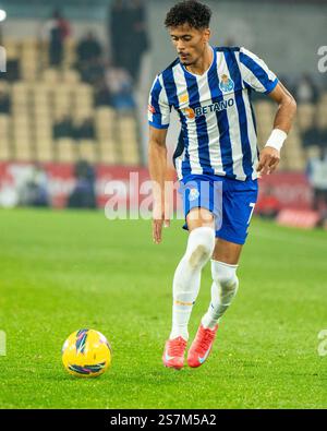 Barcelos, Guimaraes, Portogallo. 19 gennaio 2025. GONCALO BORGES visto in azione durante la Liga Portugal Betclic 2024/25 match tra Gil Vicente FC e FC Porto all'Estadio Cidade de Barcelos 19, gennaio 2025 a Barcelos, Portogallo. Crediti: ZUMA Press, Inc./Alamy Live News Foto Stock