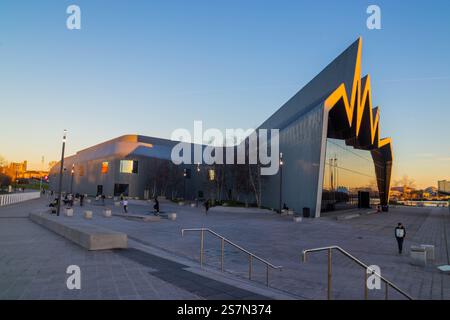 Museo dei trasporti sul fiume Clyde a Glasgow Foto Stock