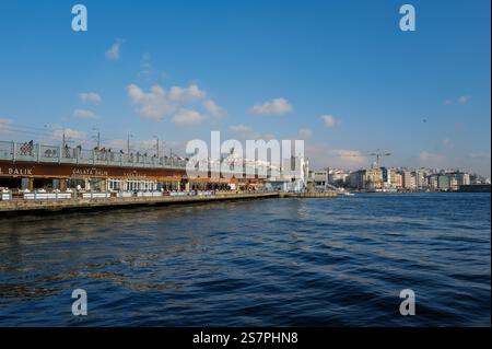 Siti intorno a Galata e Sirkeci nella storica Istanbul, Turchia Foto Stock