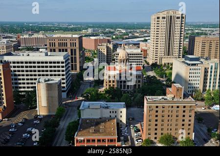 Vista dall'alto del centro dal tetto del Magnolia Hotel, 1100 Texas Avenue, Houston, Texas, Stati Uniti d'America Foto Stock