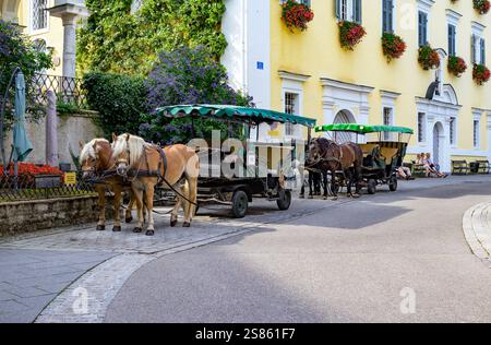 Centro storico di Attersee sul lago Atterss nelle Alpi austriache Foto Stock