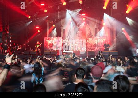 Clisson (Francia nord-occidentale), 29-30 giugno 2024: rock festival HellFest 2024, band Suffocation sul palco di fronte al pubblico Foto Stock