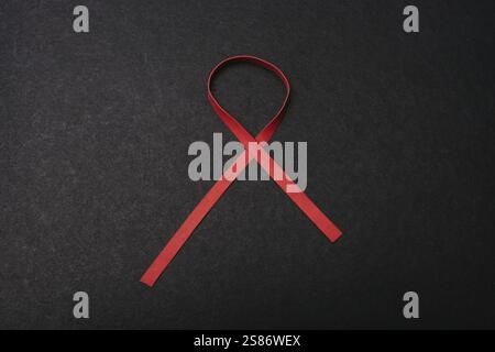Concetto per la giornata mondiale dell'AIDS. HIV, giornata mondiale dell'AIDS, nastro di sensibilizzazione Foto Stock