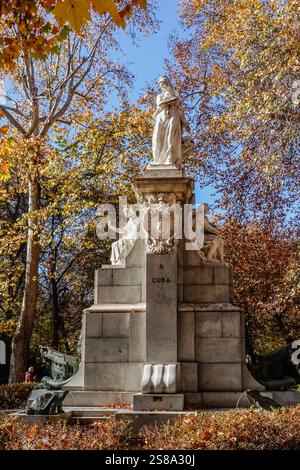 Il Monumento alla Repubblica di Cuba è una statua notevole nel Parco El Retiro, Madrid, Spagna. (Monumento a la República de Cuba) Foto Stock