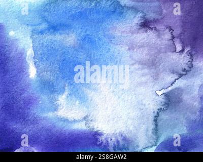Uno sfondo ad acquerello blu e viola con sfumature morbide e consistenza fluida. Ideale per progetti artistici, arredi sereni e grafica creativa Foto Stock
