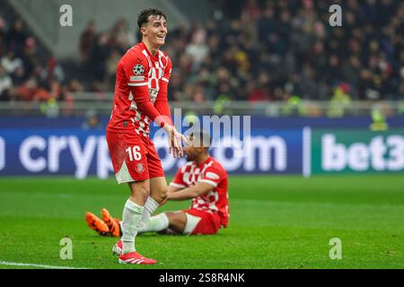 Milano, Italia. 22 gennaio 2025. Alejandro Frances di Girona FC reagisce durante la fase di UEFA Champions League 2024/25 - partita di calcio 7 tra AC Milan e Girona FC allo stadio San Siro credito: dpa/Alamy Live News Foto Stock