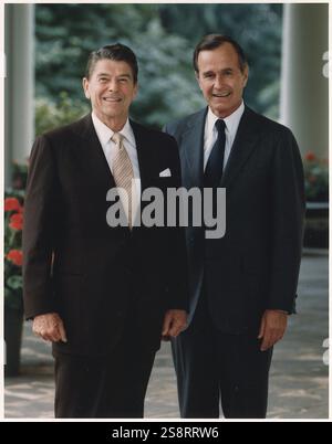 Fotografia del ritratto ufficiale del presidente Ronald Reagan e del vicepresidente George Bush, 1986 Foto Stock