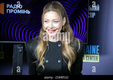 KIEV, UCRAINA - 23 GENNAIO 2025 - la cantante Ucraina Tina Karol partecipa al sorteggio e alla presentazione di canzoni dei finalisti del Vidbir 2025, la fase di selezione nazionale per l'Eurovision Song Contest 2025, Kiev, capitale dell'Ucraina. Foto Stock