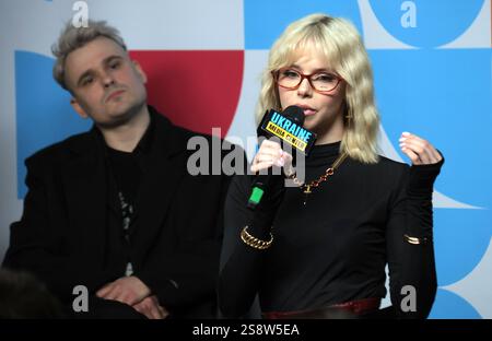 KIEV, UCRAINA - 23 GENNAIO 2025 - la cantante Ucraina Masha Kondratenko partecipa al sorteggio e alla presentazione di canzoni dei finalisti del Vidbir 2025, la fase di selezione nazionale per l'Eurovision Song Contest 2025, Kiev, capitale dell'Ucraina. (Foto di Eugen Kotenko/Ukrinform) Foto Stock