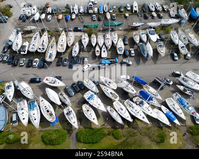 Vista aerea di un porticciolo di Almere Poort, Paesi Bassi Foto Stock