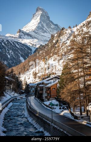 Vista sul Cervino da Zermatt in Svizzera Foto Stock