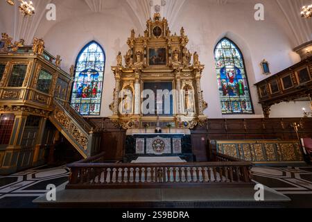 Stoccolma, Svezia - 3 agosto 2024: Interno della Chiesa tedesca a volte chiamata Chiesa di Santa Gertrude a Stoccolma Foto Stock