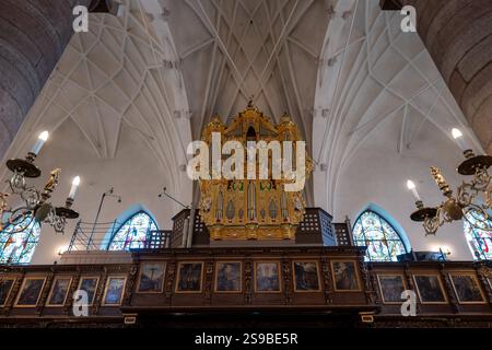 Stoccolma, Svezia - 3 agosto 2024: Interno della Chiesa tedesca a volte chiamata Chiesa di Santa Gertrude a Stoccolma Foto Stock