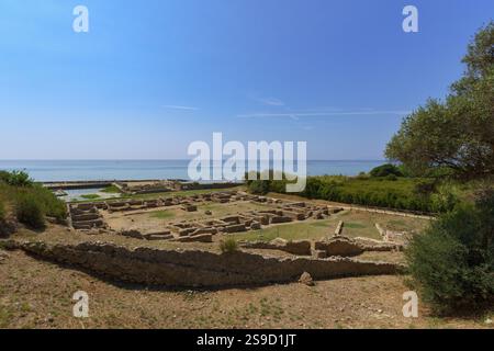 Grotta di Tiberio (Grotta di Tiberio) e resti romani della famosa villa di Tiberio, nonché un sito di scavi paleontologici nella provincia latina Foto Stock