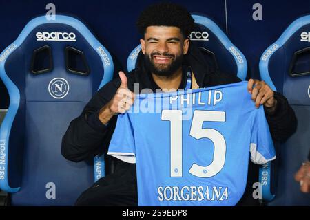 Il centrocampista danese del Napoli Philip Billing durante la partita di serie A tra SSC Napoli e Juventus allo stadio Diego Armando Maradona di Napoli, 25 gennaio 2025. Foto Stock