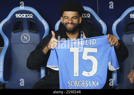 Il centrocampista danese del Napoli Philip Billing durante la partita di serie A tra SSC Napoli e Juventus allo stadio Diego Armando Maradona di Napoli, 25 gennaio 2025. Foto Stock