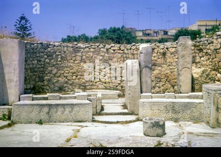 Templi neolitici di Tarxien, sito archeologico preistorico, Malta, Europa 1971 Foto Stock