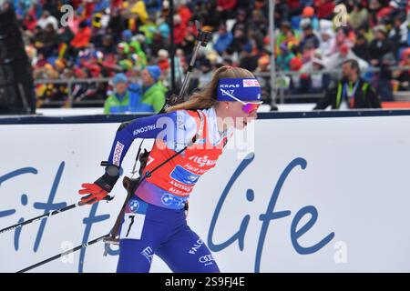 Anterselva, Italia. 26 gennaio 2025. ANTERSELVA - ANTERSELVA, ITALIA - GENNAIO 26: Michela Carrara partecipa alla staffetta femminile 4x6km della IBU World Cup Biathlon Anterselva il 26 gennaio 2025 ad Anterselva, Italia.250126 SEPA 24 100 - 20250126 PD6017 credito: APA-PictureDesk/Alamy Live News Foto Stock