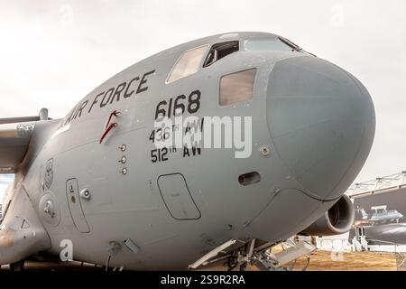 Boeing C-17A Globemaster III '06-6168', Farnborough International Airshow, Hampshire, Inghilterra, Regno Unito Foto Stock