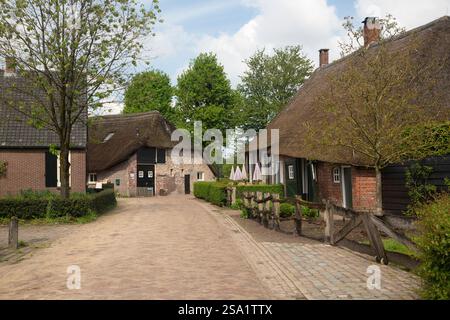 Case coloniche nello storico insediamento rurale Giersbergen, Brabante settentrionale, Paesi Bassi Foto Stock
