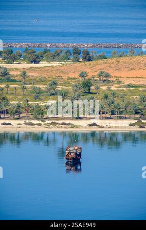 4 gennaio 2024, Abu Dhabi, Emirati Arabi Uniti, Isola di al Lulu Foto Stock