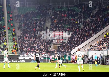 Budapest, Ungheria. 30 gennaio 2025. BUDAPEST, UNGHERIA - GENNAIO 30: Tifosi e tifosi itineranti dell'AZ durante la partita di UEFA Europa League tra Ferencvaros e AZ Alkmaar al Ferencvaros Stadion il 30 gennaio 2025 a Budapest, Ungheria. (Foto di ed van de Pol/Orange Pictures) credito: Orange Pics BV/Alamy Live News Foto Stock