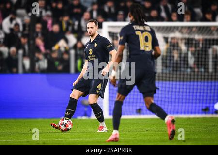 Federico GATTI della Juventus e Khephren THURAM della Juventus durante la partita di calcio UEFA Champions League, fase MD8 tra Juventus FC e SL Benfica il 29 gennaio 2025 all'Allianz Stadium di Torino Foto Stock