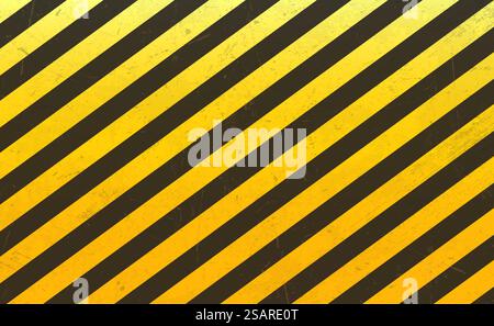 Righe diagonali nere e gialle. Sfondo di avvertenza vettoriale vuoto. Nastro di avvertenza pericolo. Spazio per il testo di attenzione, il segnale di pericolo Illustrazione Vettoriale