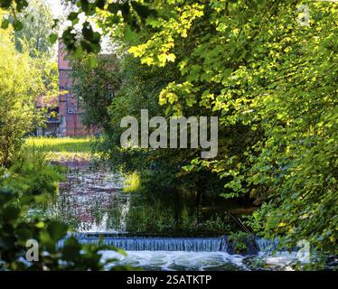 Vista del mulino ad acqua, Wienhausen, bassa Sassonia, Germania, Europa Foto Stock