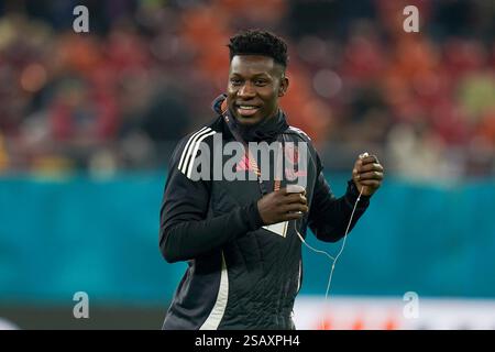 Bucarest, Romania. 30 gennaio 2025. Il portiere del Manchester United Andre Onana (24) durante la partita FCSB contro Manchester United FC UEFA Europa League al National Arena (Arena Națională) Stadium, Bucarest, Romania il 30 gennaio 2025 credito: Eleanor Hoad/Every Second Media Credit: Every Second Media/Alamy Live News Foto Stock