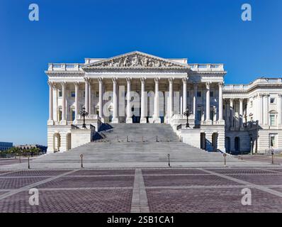 Ala della camera dei rappresentanti del Campidoglio, vista da est in una tranquilla domenica mattina due settimane prima del giorno delle elezioni. Foto Stock
