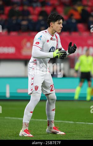 1 febbraio 2025; Stadio Brianteo, Monza, Italia, calcio di serie A, Monza contro Hellas Verona; Semuel Pizzignacco di AC Monza Foto Stock
