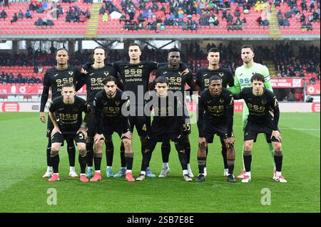 1 febbraio 2025; Stadio Brianteo, Monza, Italia, calcio di serie A, Monza contro Hellas Verona; la formazione di partenza di Hellas Verona Foto Stock