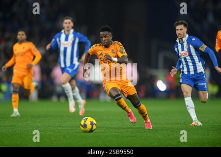 Cornella El Prat, ESP. 1 febbraio 2025. RCD ESPANYOL vs REAL MADRID 1 febbraio 2025 Vinicius Jr (7) del Real Madrid durante la partita tra RCD Espanyol e Real Madrid corrispondente alla ventidue giorni di la Liga EA Sports allo stadio RCDE di Barcellona, Spagna. Crediti: Rosdemora/Alamy Live News Foto Stock