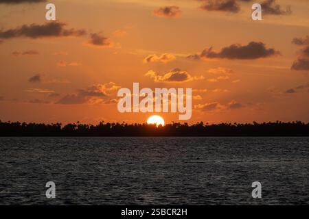 Alba nella Polinesia francese Foto Stock