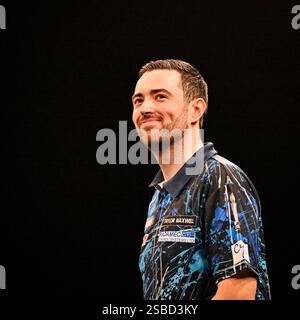 MK Arena, Milton Keynes, Regno Unito. 2 febbraio 2025. 2025 PDC Winmau Darts Masters 4° giorno; Luke Humphries Credit: Action Plus Sports/Alamy Live News Foto Stock
