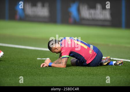 Barcellona, ESP. 2 febbraio 2025. FC BARCELONA VS DEPORTIVO ALAVES. 2 febbraio 2025 Raphina (11) del FC Barcelona durante la partita tra FC Barcelona e Deportivo Alaves corrispondente alla ventidue giorni di la Liga EA Sports allo Stadio Olimpico Lluis Companys di Montjuic a Barcellona, Spagna. Crediti: Rosdemora/Alamy Live News Foto Stock