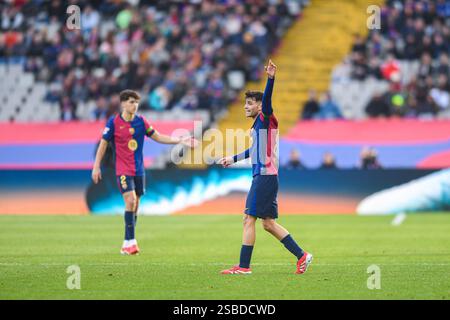 Barcellona, ESP. 2 febbraio 2025. FC BARCELONA VS DEPORTIVO ALAVES. 2 febbraio 2025 Pedri (8) del FC Barcelona durante la partita tra FC Barcelona e Deportivo Alaves corrispondente alla ventidue giorni di la Liga EA Sports allo Stadio Olimpico Lluis Companys di Montjuic a Barcellona, Spagna. Crediti: Rosdemora/Alamy Live News Foto Stock