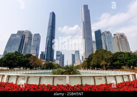 Skyline di Guangzhou paesaggio urbano di Canton con grattacieli nel centro di Guangzhou, Cina Foto Stock