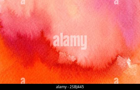 . Il vivace acquerello arancione-rosa si fonde con una texture morbida e fluida su carta di alta qualità, perfetta per sfondi artistici Foto Stock