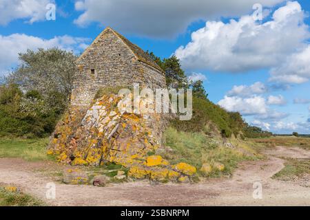 Corpse de Garde, casa di guardia medievale a Saint-Germain-Sur-Ay, penisola di Cotentin, Normandia, Francia Foto Stock