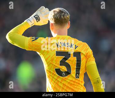 Londra, Regno Unito. 2 febbraio 2025. Brentford contro Tottenham Hotspur - Premier League - Gtech Community Stadium. Il portiere del Tottenham Antonin Kinsky. Crediti immagine: Mark Pain / Alamy Live News Foto Stock
