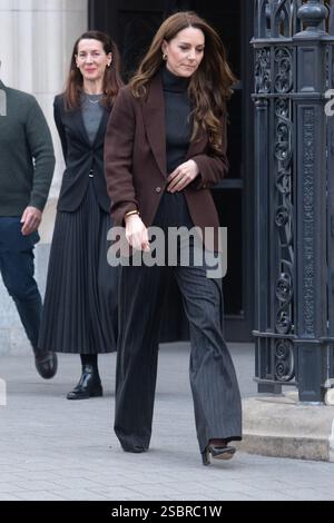 Londra, Regno Unito. 4 febbraio 2025. Nella foto: RH Catherine - la principessa del Galles lascia la National Portrait Gallery dopo aver lanciato un nuovo progetto dal Royal Foundation Centre per la prima infanzia. Credito: Justin ng/Alamy Live News Foto Stock