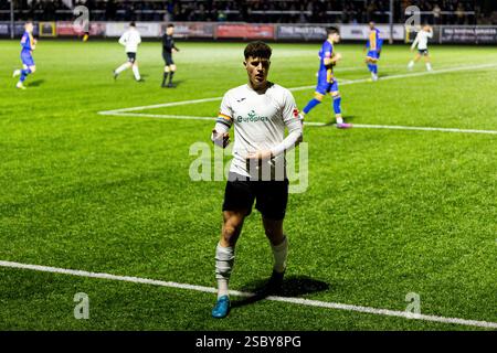 Merthyr Town contro Basingstoke Town nella Southern League Premier Division South a Penydarren Park il 4 febbraio 2025. Foto Stock