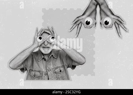 Foto creativa collage illustrazione di divertente funky buon umore vecchio uomo dita sugli occhi guardare le mani isolate su sfondo di colore grigio Foto Stock