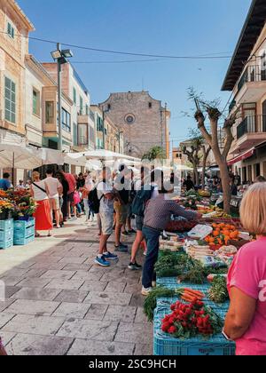 Mercato di Santanyí, Maiorca, Isole Baleari Spagna | mercato settimanale nella città di Santanyí sulla costa orientale di Maiorca Foto Stock