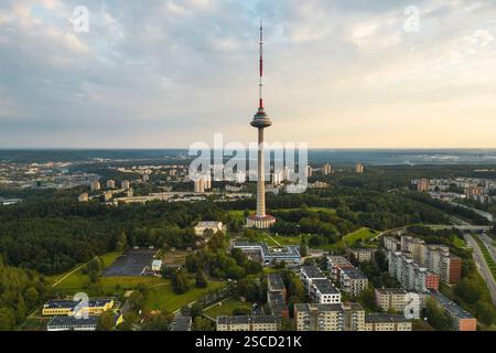 Vista aerea della torre della televisione di Vilnius in Lituania Foto Stock