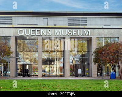 Il Queens Museum è un museo d'arte e un centro educativo presso Flushing Meadows–Corona Park nel Queens Foto Stock