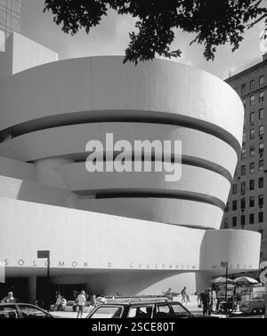 Guggenheim Museum, costruito nel 1939, New York City, USA, Nord America Foto Stock